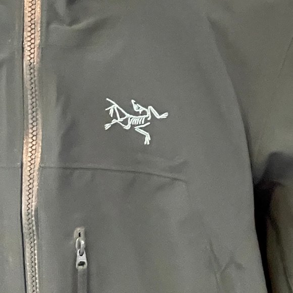 Arc’teryx Sentinel Jacket - Size Small - Picture 4 of 7